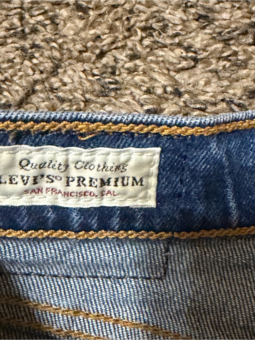 Levi’s Wedgie Straight - Picture 5 of 6